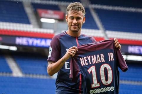  巴黎圣日耳曼官宣续约拉莫斯至2026年夏  