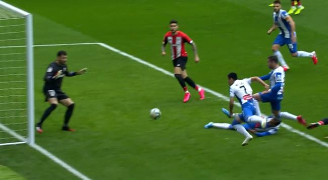  多特蒙德主场强势破门,紧追榜首缩小分差  